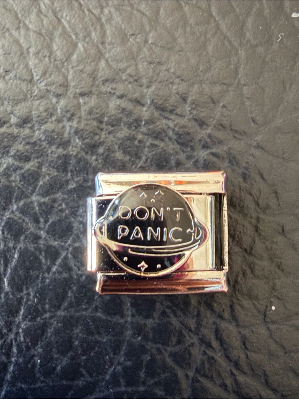 Don’t Panic Italian Charm – 9mm Minimalist Statement Link